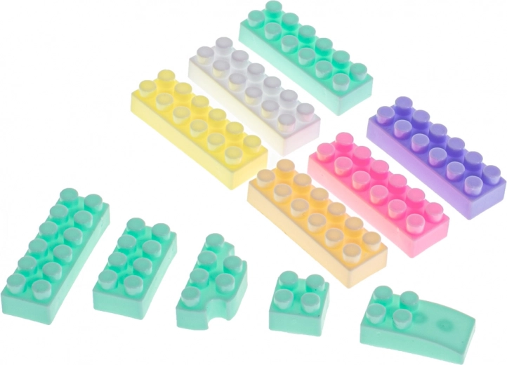 Разнообразие от цветове и форми