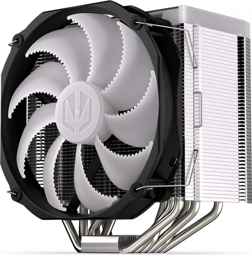 Extremely quiet FLUCTUS 140 PWM fan