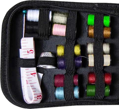 Практичен черен калъф