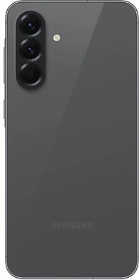 Triple camera for versatile shots