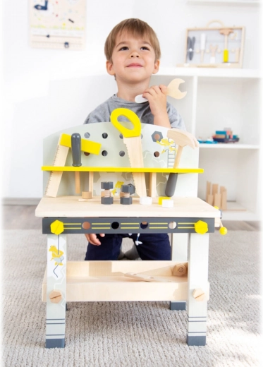 Realistic design for creative play