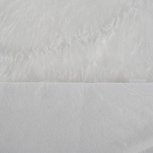 Мек и пухкав материал