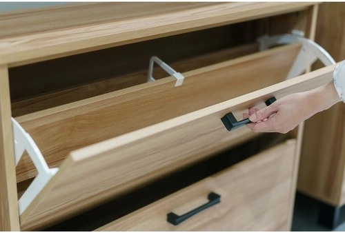 Универсално приложение