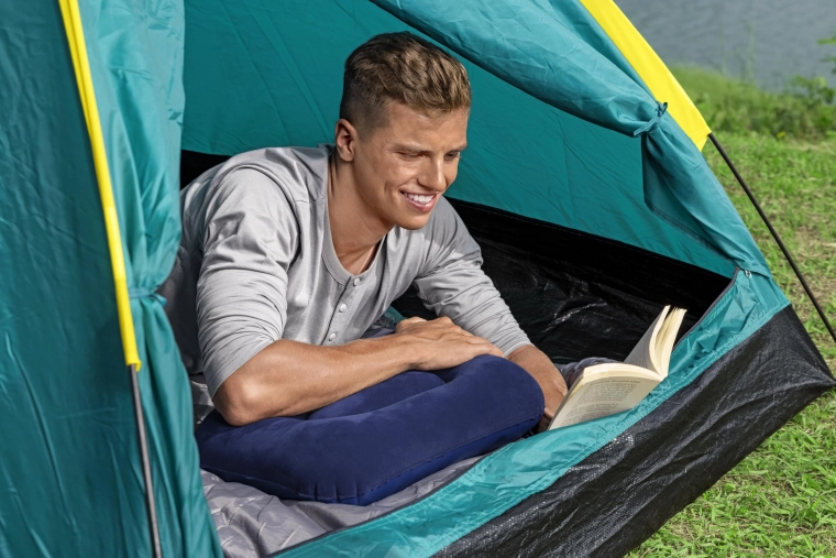 Многостранно приложение