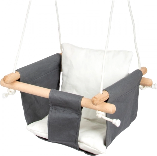 Easy hanging and height adjustment
