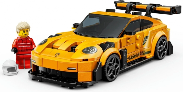 Минифигурка на шофьор, готов за състезание