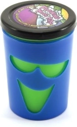 Игрив дизайн с лице