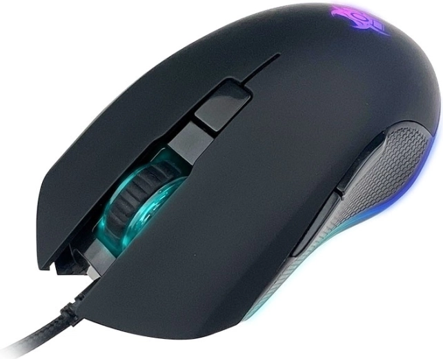 RGB подсветка и ергономия за дясна ръка
