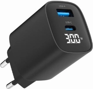 Fast charging up to 30 W with PD and QC 3.0