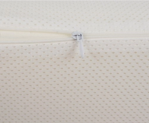 Breathable and Easy to Clean