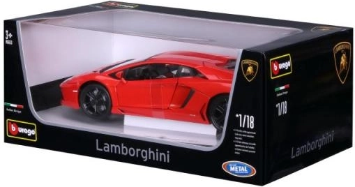 Authentic 1:18 scale for maximum detail
