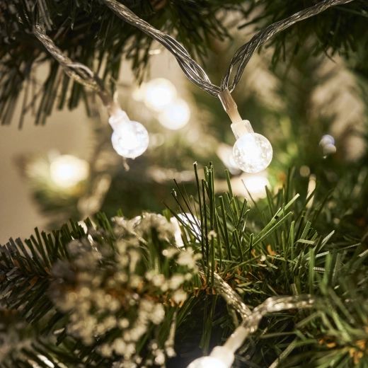 IP44, мрежово захранване и свързване на гирлянди