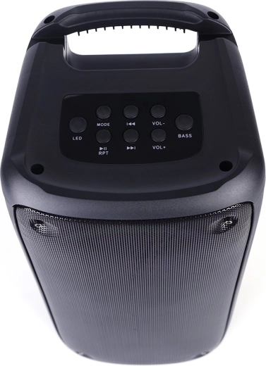 RGB осветление и удобно управление