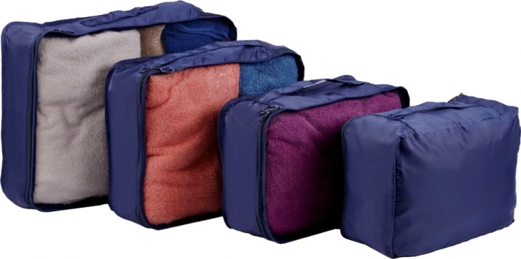 Four clothing cubes for maximum clarity