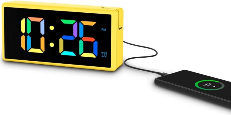 USB порт 1 A за удобно зареждане