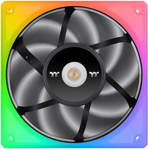 Зашеметяващо RGB осветление