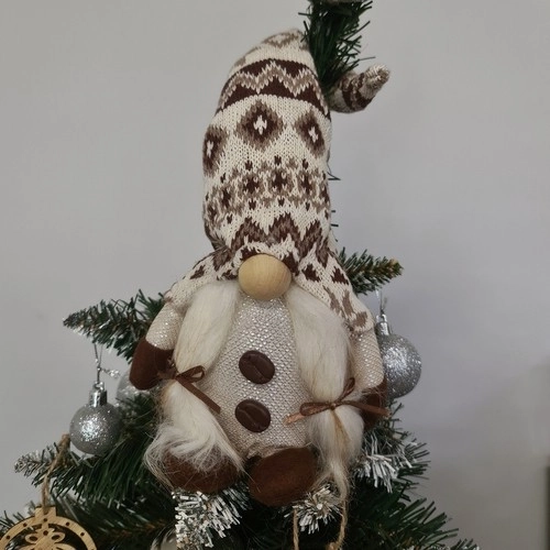 Универсална и практична украса