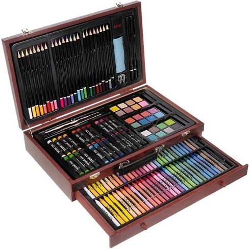 Подредено съхранени 148 части оборудване