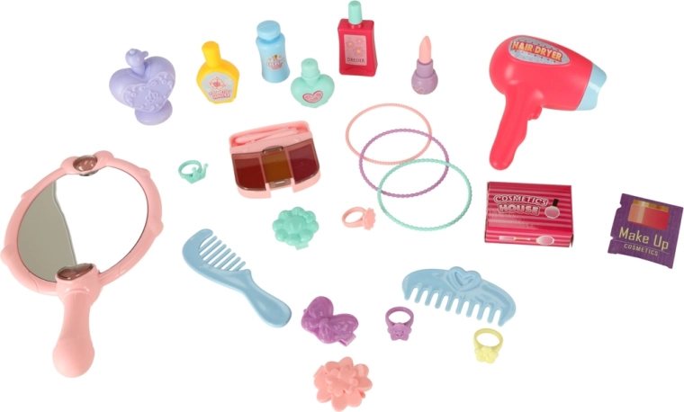 Всичко за малката стилистка