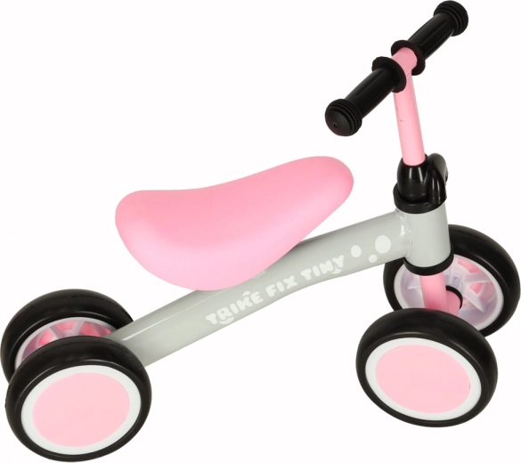 Регулируем кормил, който расте заедно с детето