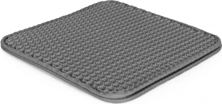 Неслъзгаща стабилност и издръжливи ръбове