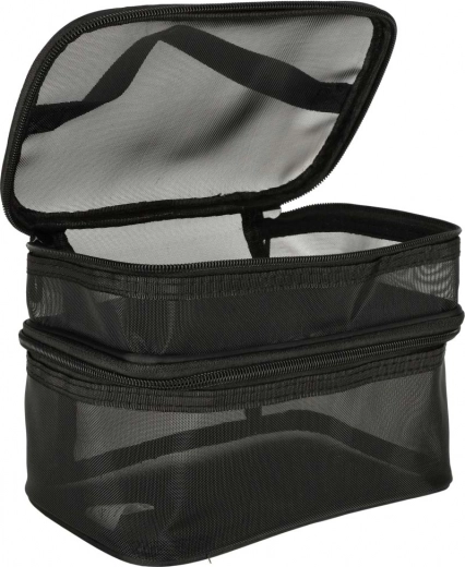 Дишащ материал