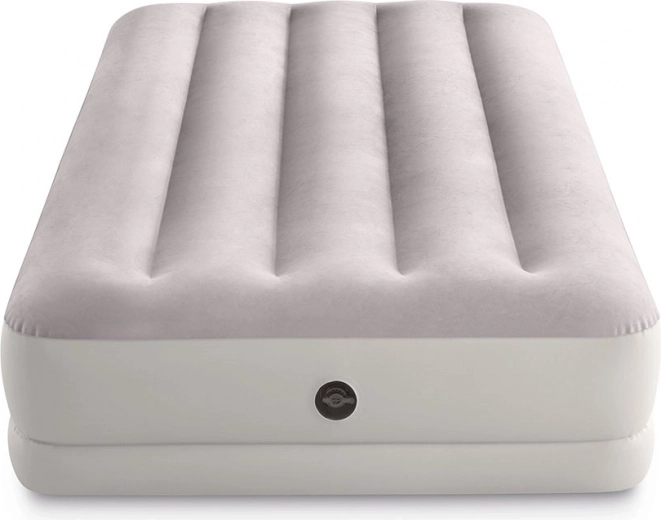 Мека флокирана повърхност