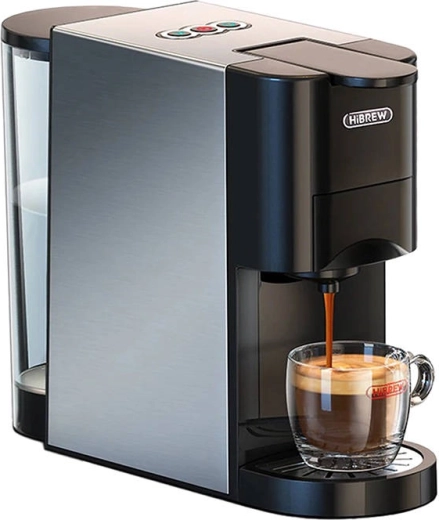 Compact design with 1 L BPA-free tank