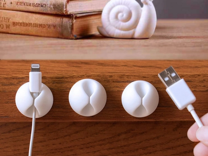 Лесен самозалепващ монтаж