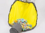 Kruzzel toy storage basket with play mat 2-in-1